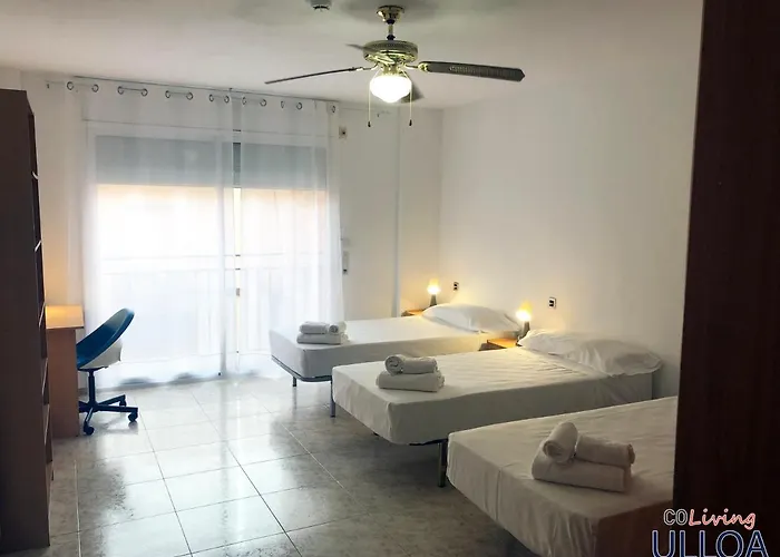Residencia Ulloa Guest house Reus